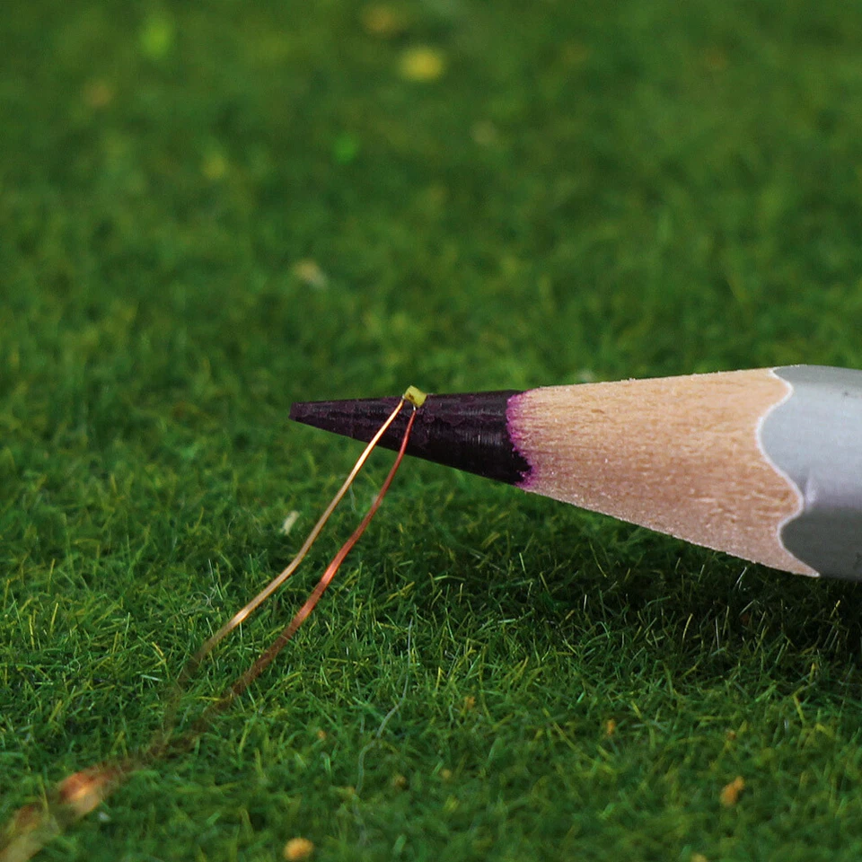 C0201W 10pcs Pre-wired SMD LED 0201 Bright White micro Copper Wire LED Lights - Image 4 of 4