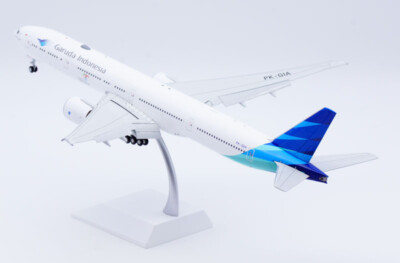 1:200 JC Wings Garuda Indonesia BOEING B777-300ER Flap Down Plane