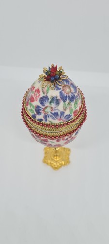 Handmade Painted Decorative Trinket Goose Egg with Stand. Easter gift. Farm. - Picture 2 of 9