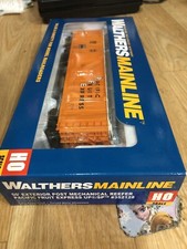 Aw Walthers Mainline HO 50 Exterior Post Mechanical Reefer Pacific Fruit 352128