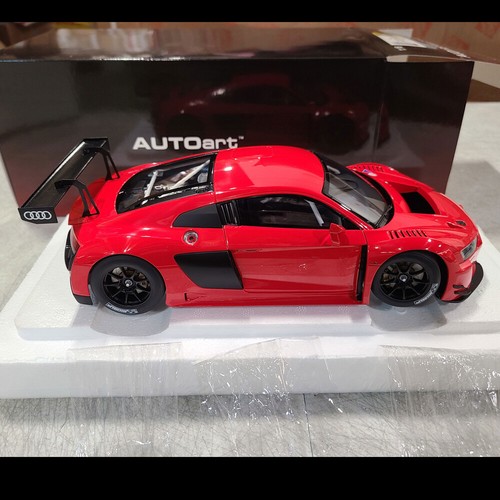 DAMAGED 1/18 Autoart 81601 AUDI R8 FIA GT GT3 Plain Color Version Red Model Car - Picture 2 of 16