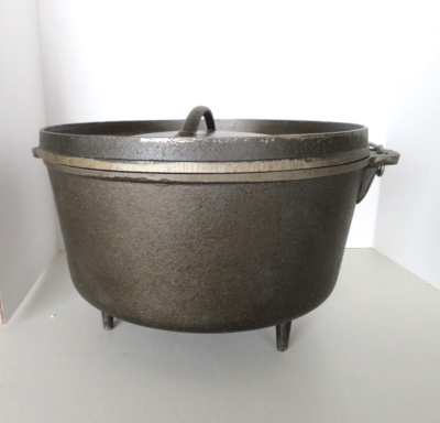 RIDGEWAY BY KELTY ダッチオーブン スキレット Ridgeway by Kelty Cast Iron Footed Dutch Oven 12