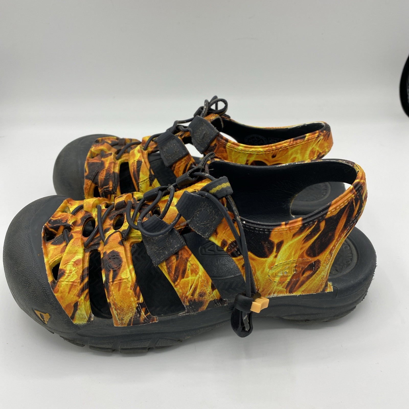Scarpe sandali Keen bambino arancione giallo nero fiamma acqua taglia US 3
