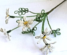 VINTAGE FRENCH GLASS BEADED DAISY FLOWER STEM 11' FIVE FLOWERS WHITE