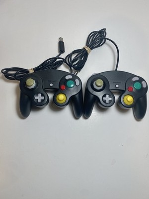 2 Black Generic Controller, compatible for Nintendo GameCube or Wii 