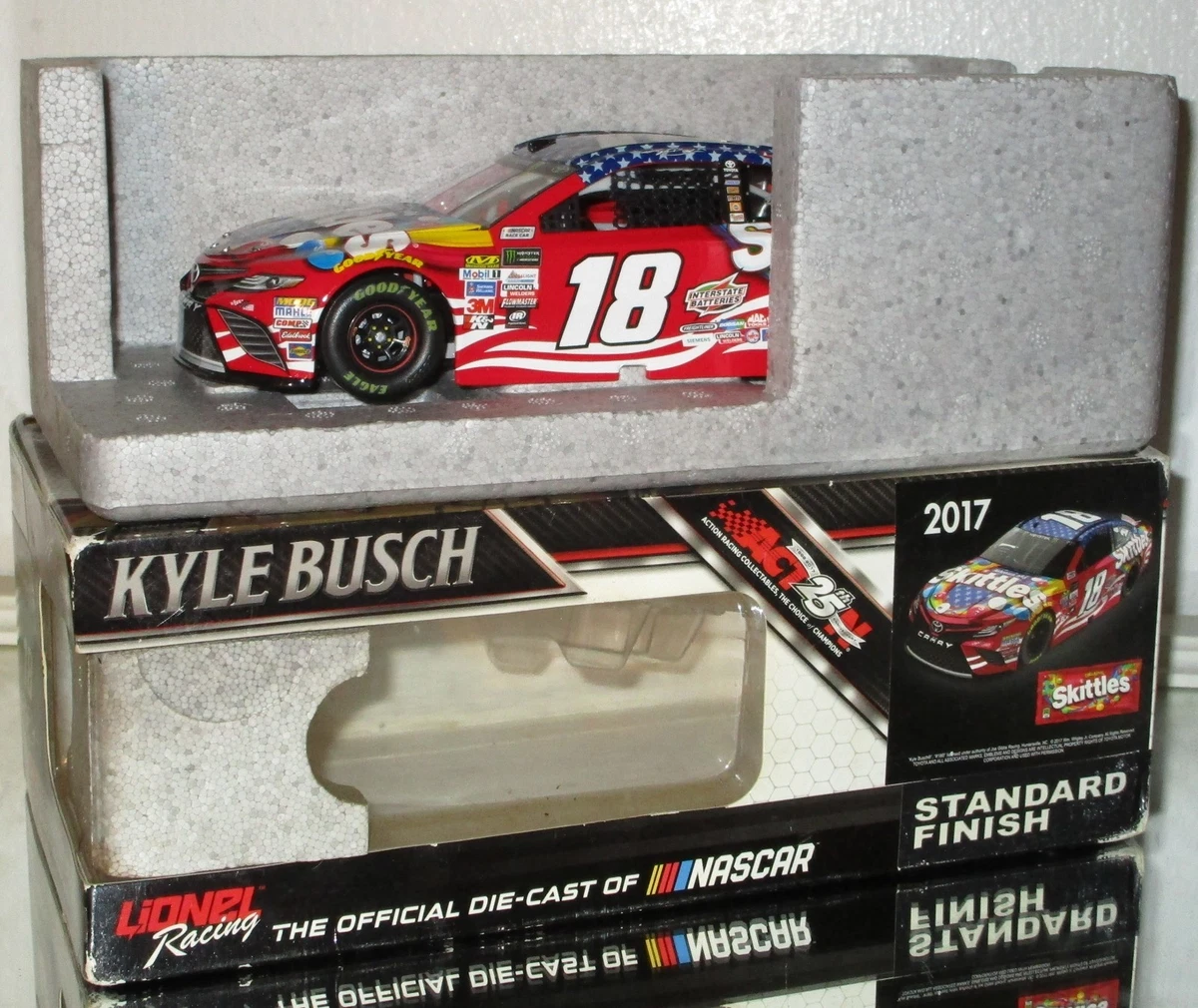 Blue 1:24 Kyle Busch Diecast Racing Cars for sale - eBay