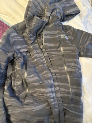 Mountain Hardwear Ski Jacket  Women s Size M EUC