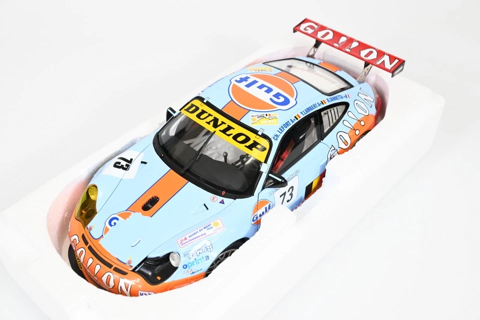 Minichamps 1/18 Porsche 911 GT3 RSR 24H Le Mans 2006 auto pressofusa - Immagine 4 di 4