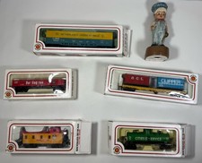 Ho Scale Bachmann mostly Train Vintage Lot  Figurine