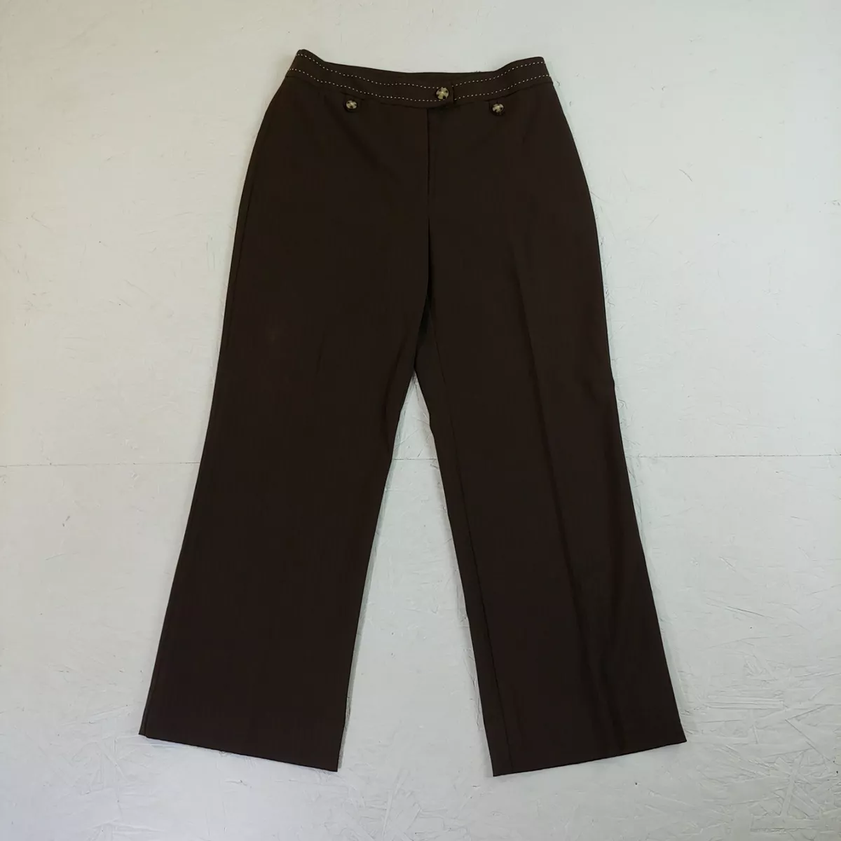 Men's Pants in New Proportions