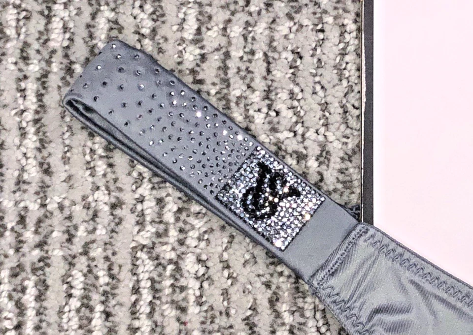 Victoria's Secret очень сексуальный новый с Ярлыками большой серый разброс блеск ремень стринги трусики блестящий - Изображение 2 из 4