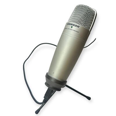 Samson Studio USB Condenser Podcast Microphone C01U with USB Cable and Stand