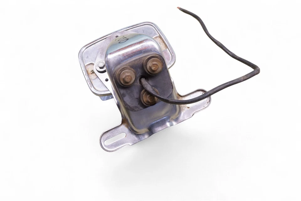 Soporte de luz trasera Kawasaki OEM KZ1000 KZ900 KZ650 KZ400 K200 *AH21 Foto 4 de 4