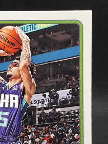 2021-22 Panini Chronicles Classics #166 James Bouknight RC - Charlotte Hornets - Imagen 4 de 6