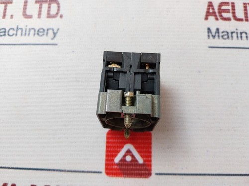 Telemecanique ZB2-BZ103,ZB2-BE101 Contact Blocks W/ Mounting Base 400V - Picture 10 of 17