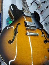 Gibson Electric Guitar ES-335 Used