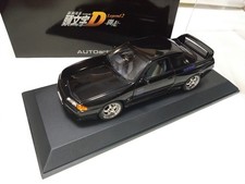 1/18 NISSAN SKYLINE GT-R R32 INITIAL D Nissan Skyline -SPEC II Takumi Nakazato