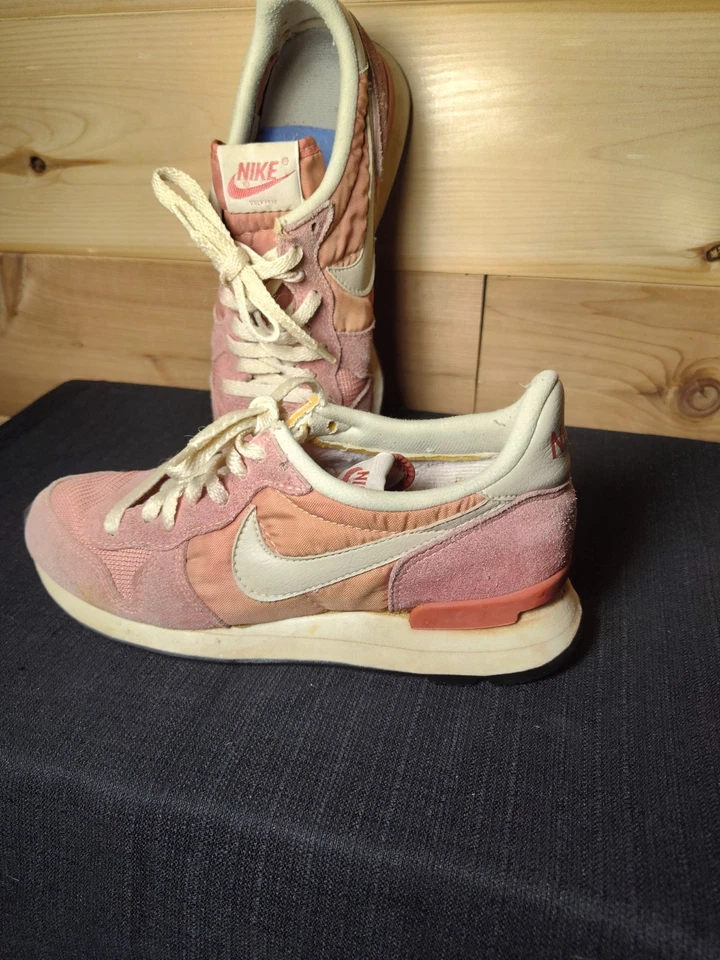 NIKE VALKYRIE Made in USA 80s Early Model Vintage Used Sneakers Flaws - Image 4 of 4