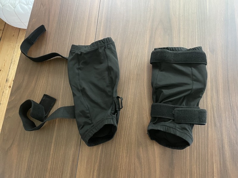 G Form Pro x Knee Pads Large Brand New