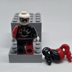 LEGO DC Super Heroes Harley Quinn Minifigure sh0306 From Sets 70906 70922