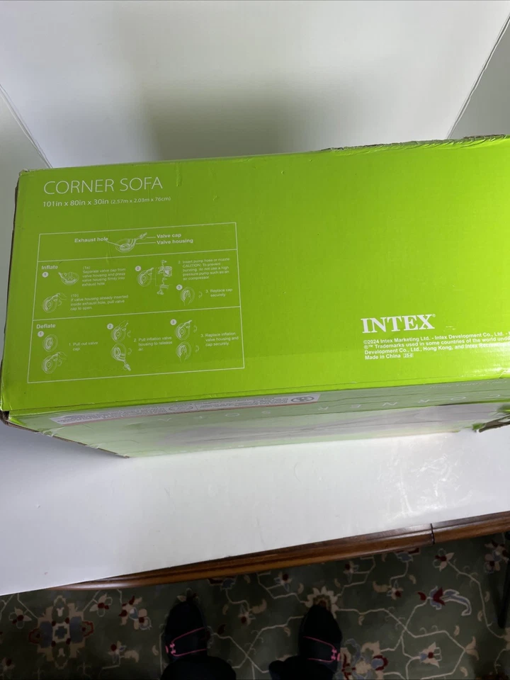 Sofá esquinero inflable Intex 68575EP - Capacidad de peso 880 lb - 101” x 80” x 30” Foto 4 de 4