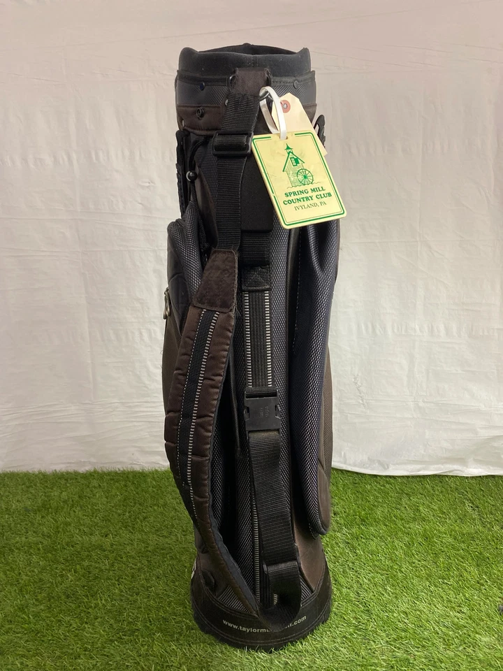 Bolso TaylorMade negro unisex (usado) Foto 3 de 4