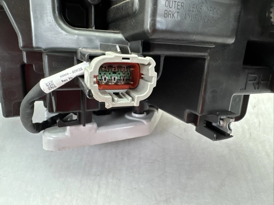 ¡Como nuevo! Faro derecho pasajero LED para Nissan Frontier 2022 2023 2024 2025 Foto 2 de 3