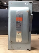 SIEMENS F-353 ITE ENCLOSED SWITCH 100A 600V 3PH 480V TYPE 1 106G117PR7 CO