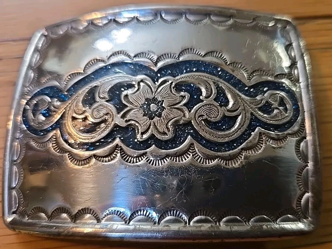 Picture 2 of 6