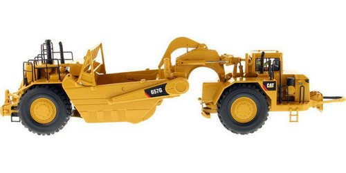 CAT Caterpillar 657G Wheel Tractor Scraper (Core Classics Series) Diecast 1:50 - - Picture 6 of 6