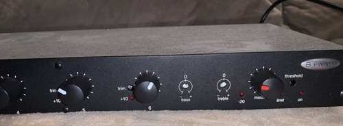 Biamp 601 6 Channel Mic / Line Mixer Working!! No Adapter - Picture 3 of 4