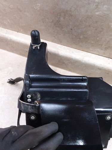 Yamaha 600 TT600 Good Air Box Housing 1984 ANX B213 - Picture 7 of 11