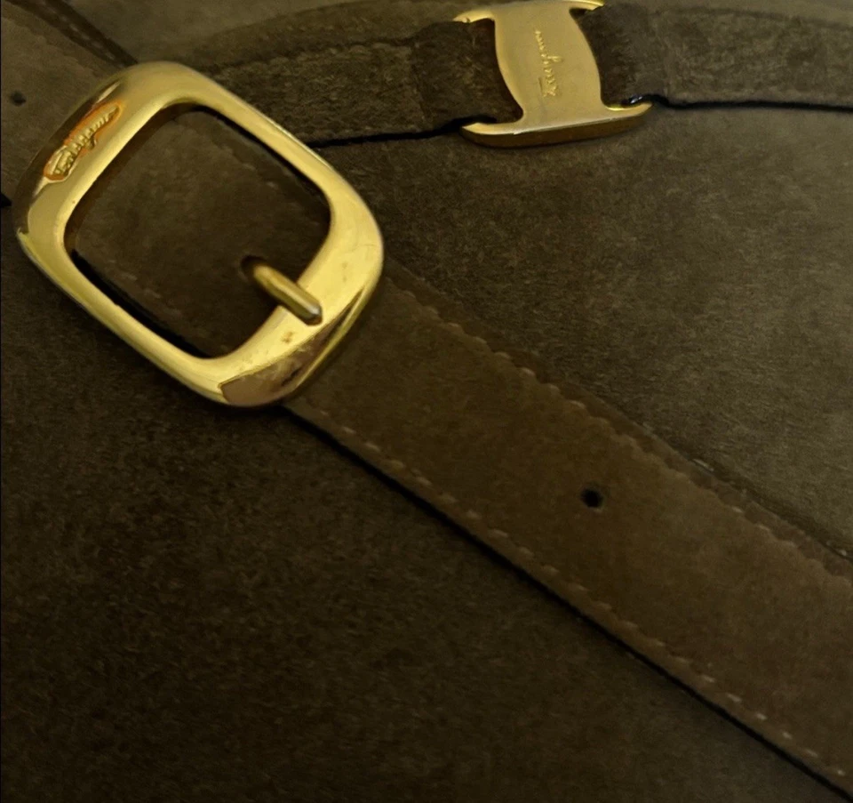 Auth VTG Salvatore Ferragamo Suede Brown Crossbody Shoulder Bag Made in Italy - Image 4 of 4