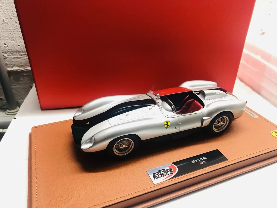 Ferrari 250 TR58 Street Version Silver BBR 1/18 - Immagine 2 di 4