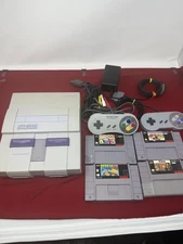 SUPER NINTENDO SNES SYSTEM SNS-001 CONSOLE WITH CONTROLLER AND GAMES BUNDLE LOT