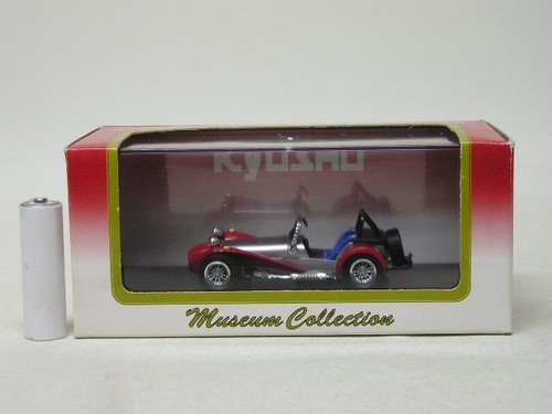 KYOSHO 1/43 - 03151R CATERHAM SUPER SEVEN (RED) - blue belts