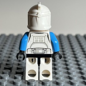 LEGO Star Wars CLONE TROOPER LIEUTENANT (SW0629) Set 75085 - 2P