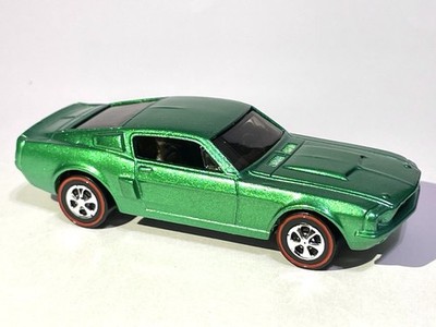HOT WHEELS   REDLINE - Custom Made MUSTANG GT500   Metallic Green