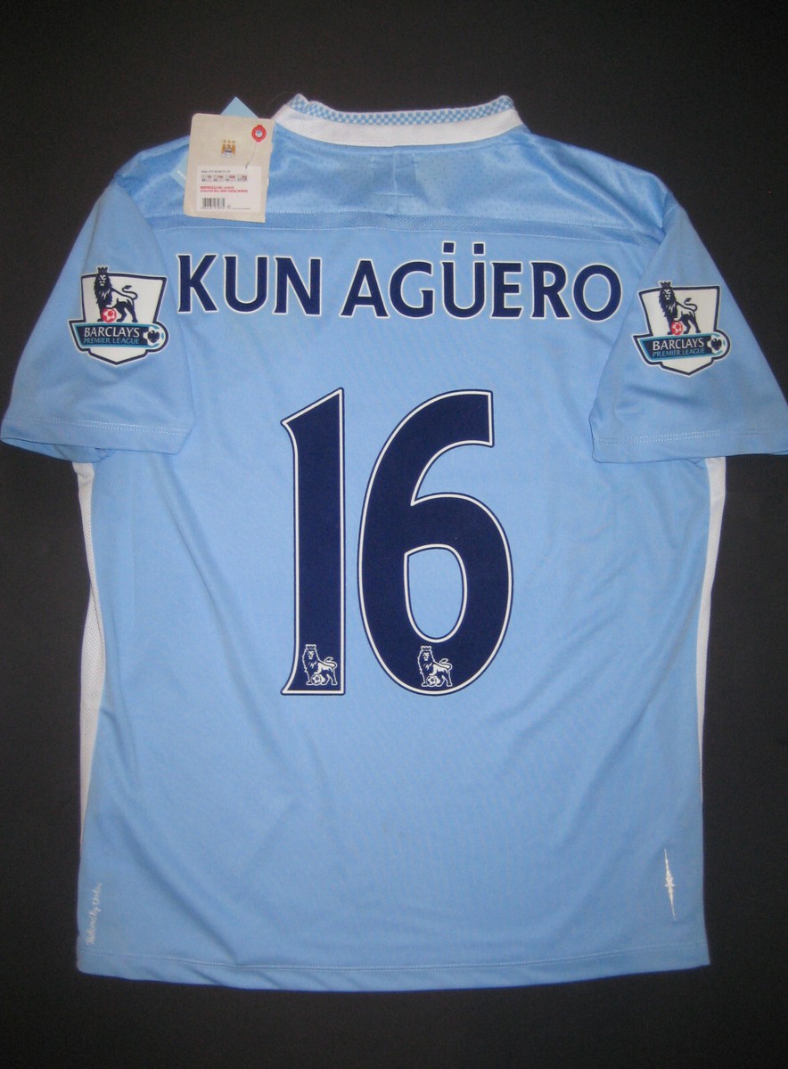 2011-2012 Authentic Umbro Manchester City Sergio Aguero Home