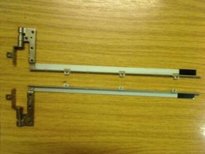Display Scharniere R & L Fujitsu AMILO Pa2510 (3)