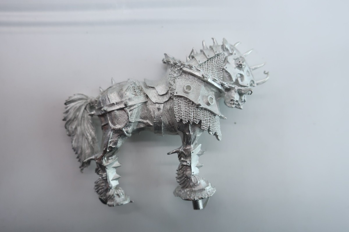 My new conversion Chaos Lord on a Daemonic steed! I make him from 5 miniatures