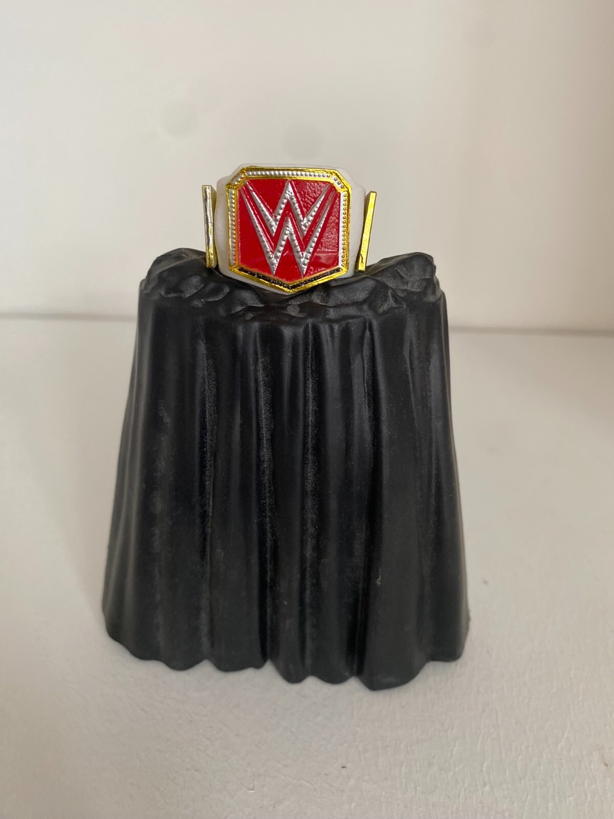 WWE WHITE STRAP RAW WOMENS CHAMPIONSHIP TITLE BELT MATTEL FIGURE ACCESSORY ELITE