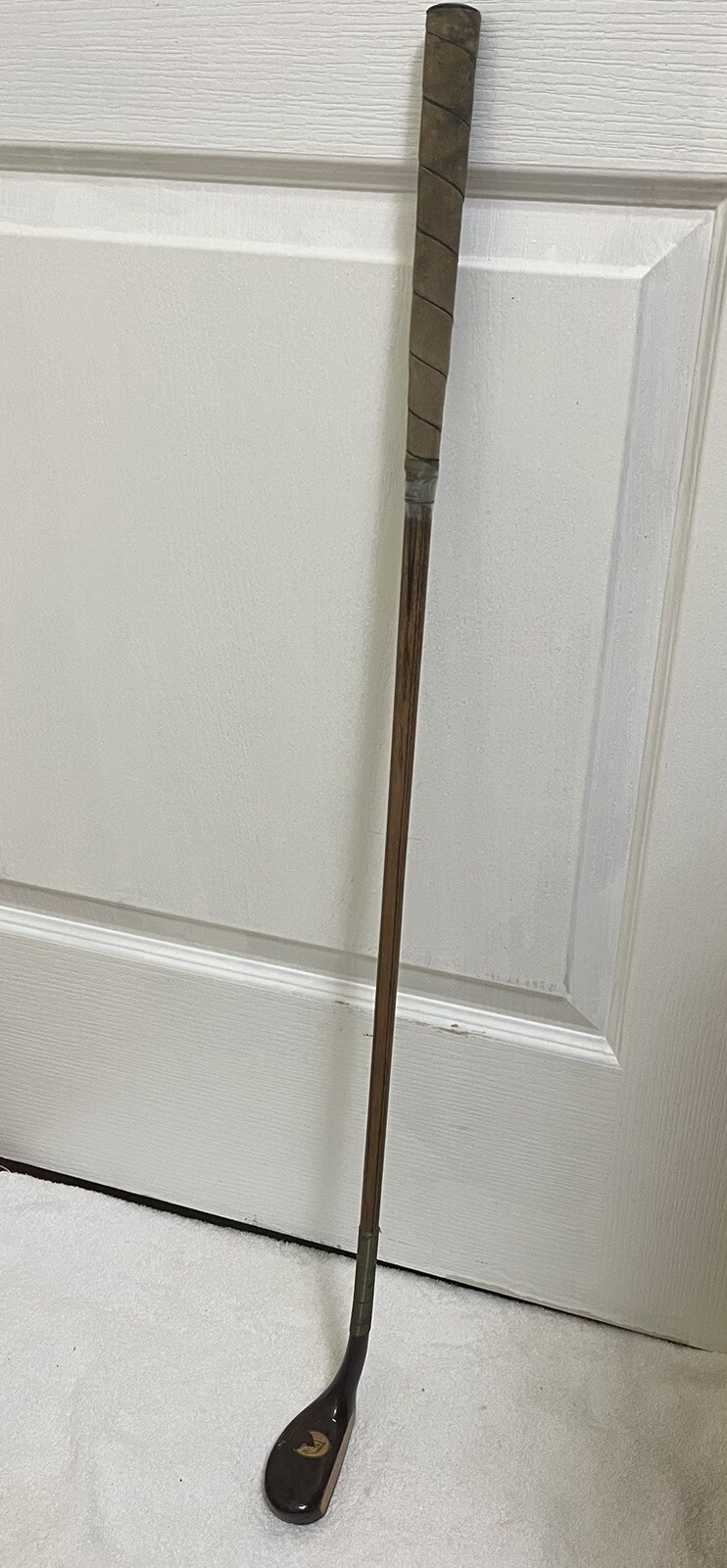 The Laird Handmade in St Andrews laminated maple Putter The Famous