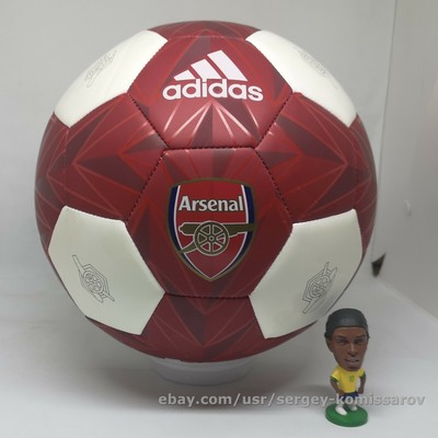 Мяч adidas Arsenal