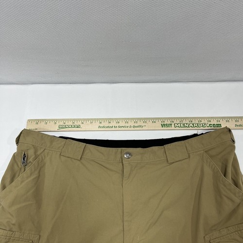 Mens Duluth Trading Beige Cargo Shorts Nylon Stretch Men’s Size 3XL 44x8.5” - Picture 2 of 7