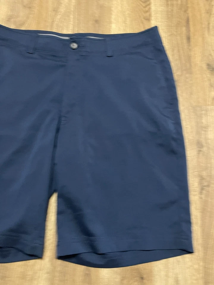 Pantalones Cortos PGA TOUR, Para Hombre Talla 36, Azul, Frente Plano, Bolsillos Foto 4 de 4
