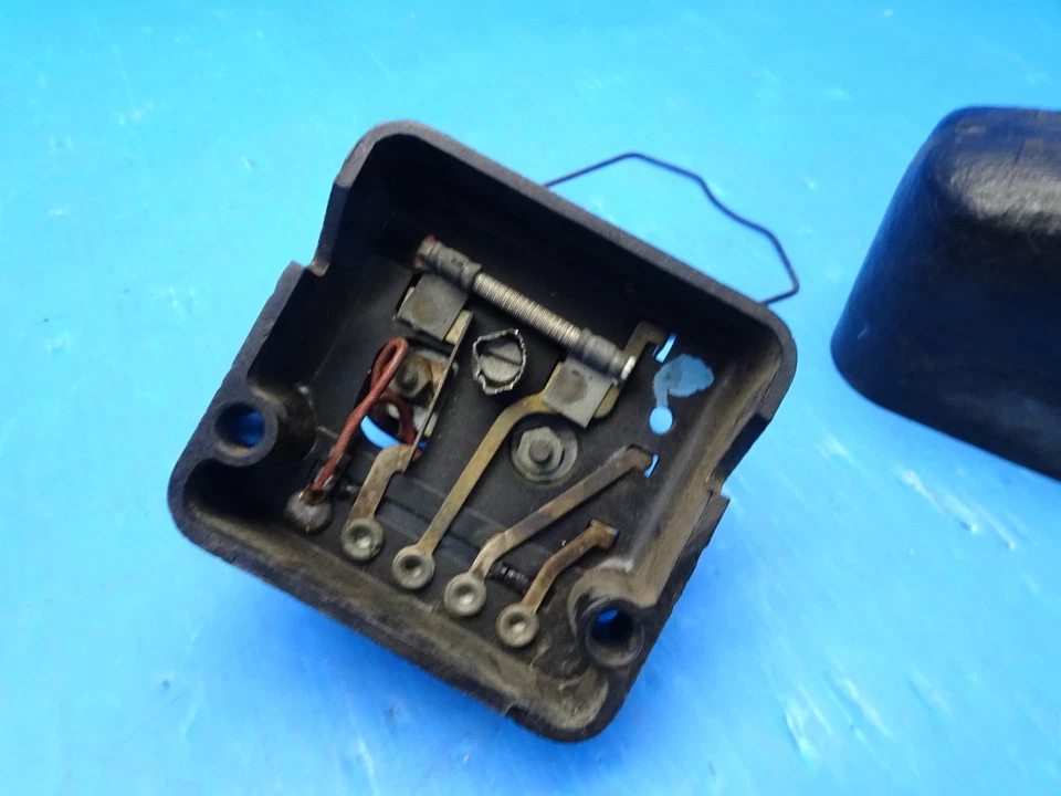 REGULADOR DE VOLTAJE LUCAS VINTAGE 1959 59 HILLMAN MINX ORIGINAL DE FÁBRICA OEM Foto 4 de 4