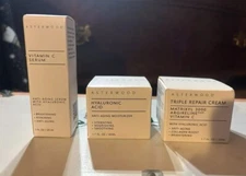 *HOT ITEM* Lot Of 3!…Triple Repair ! Hyaluronic Acid !& Vitamin C !! *HOT DEAL*