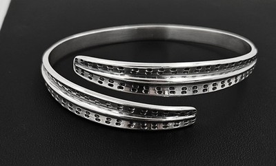 David Andersen Norway Sterling Viking Saga Series Bi-Pass Bangle Circa 1960's