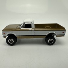 Greenlight 1969 Chevrolet K-10 4x4 1:64 Die-cast Truck Gold/White Free Ship